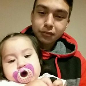 Meet your Posher, Emmanuel